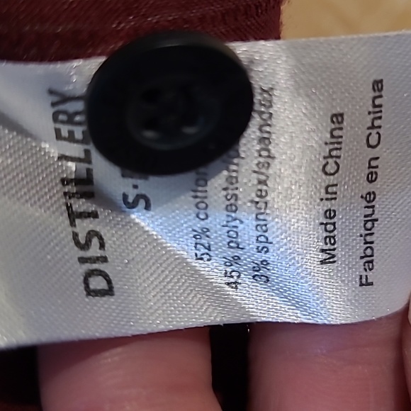Distillery apparel men's small burgundy button up shirt - Picture 6 of 6